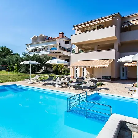 Apartament Viktorija 2 *