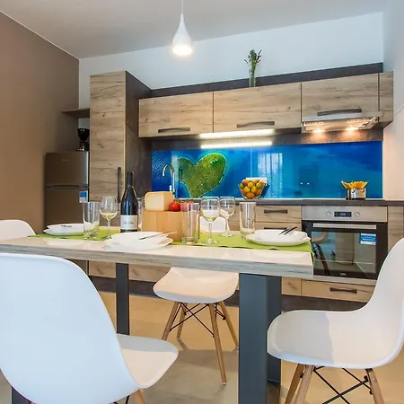 Viktorija 2 Apartamento *