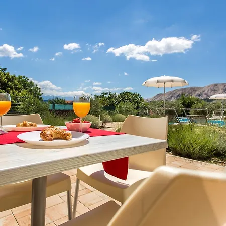 Viktorija 2 * Baska (Krk)