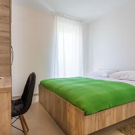 Viktorija 2 * Baska (Krk)