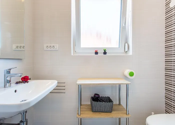 Viktorija 2 Apartmán *