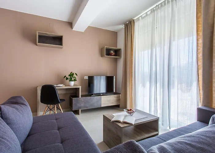 Viktorija 2 * باشْكا